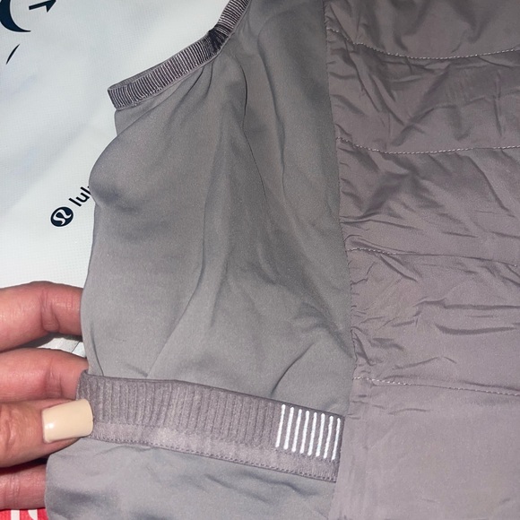 Lululemon Down For It All Vest. Dark Chrome. Size 10 - Picture 10 of 10
